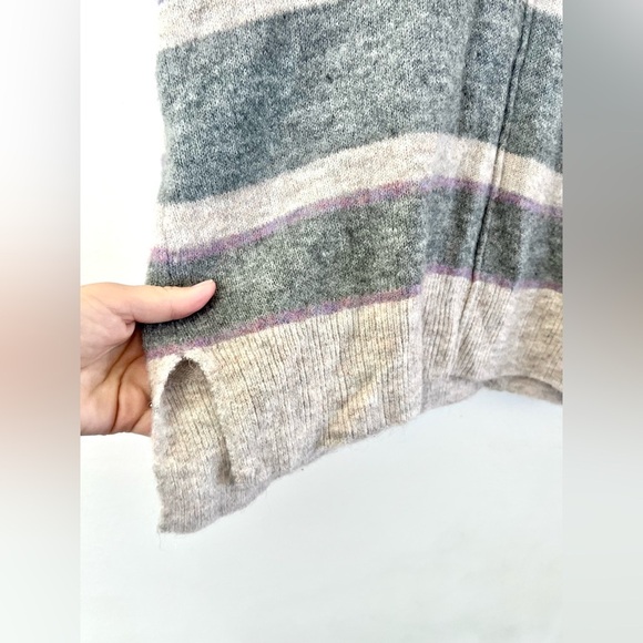 Heartloom Portia Cowl Neck Knit Striped Sweater Size Medium - Picture 6 of 10